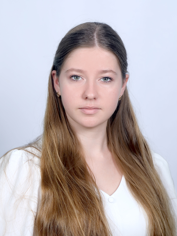 Степанова Полина Егоровна.